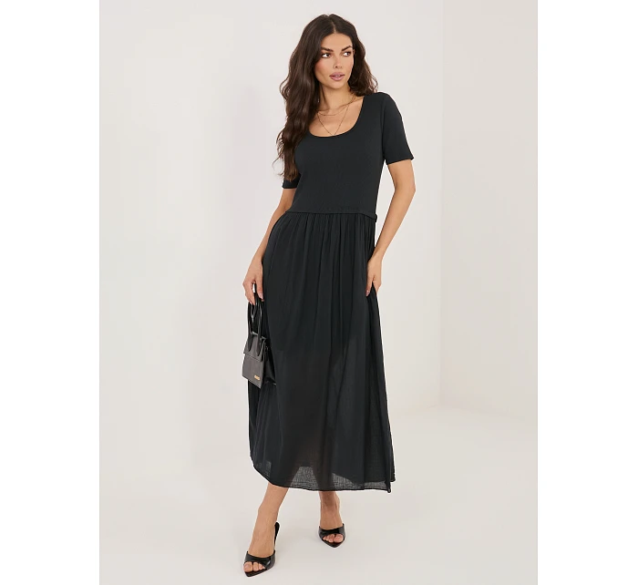 Sukienka MI SK model 22109732 czarny - FPrice Sukienka MI SK model 22109732 czarny - FPrice