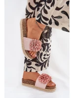 Klapki Damskie Na Platformie Z Ozdobnymi Kwiatkami Różowe Tessara Klapki Damskie Na Platformie Z Ozdobnymi Kwiatkami Różowe Tessara