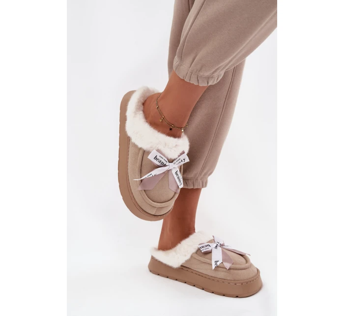 Dámske papuče s kožušinou a mašľou Fenella - béžové Dámske papuče s kožušinou a mašľou Fenella - béžové