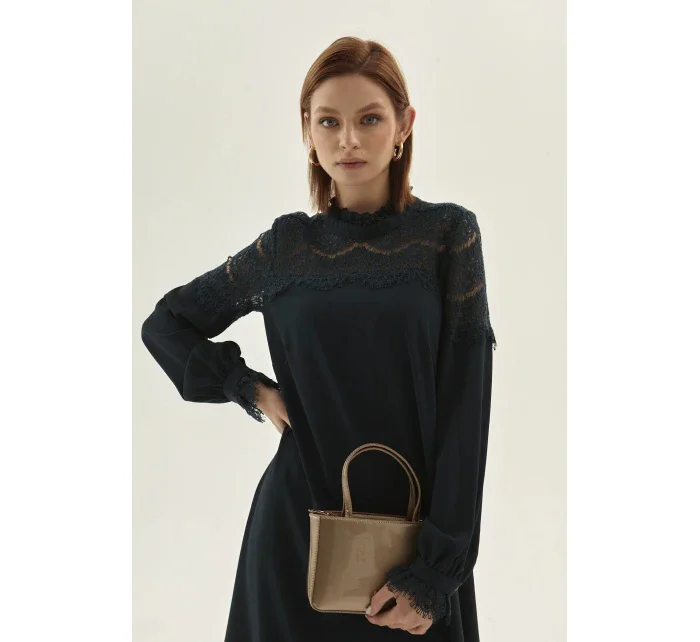 Dámské šaty model 20570496 Tmavě modrá - Monnari