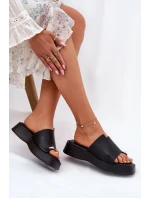 Klapki Damskie Na Platformie Z Ozdobnym Detalem Czarne Linosea