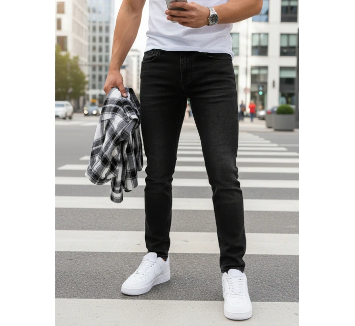 Pánske džínsy slim fit čierne FashionStreet UX4483