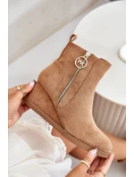 Zateplené boty na klínu s ozdobným zipem eko semišové camel model 21669825 - Boto