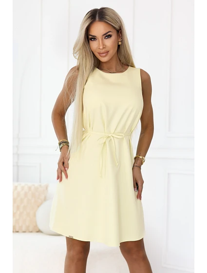 VICTORIA Trapézové šaty bez rukávů s páskem  žluté model 22118441 - numoco