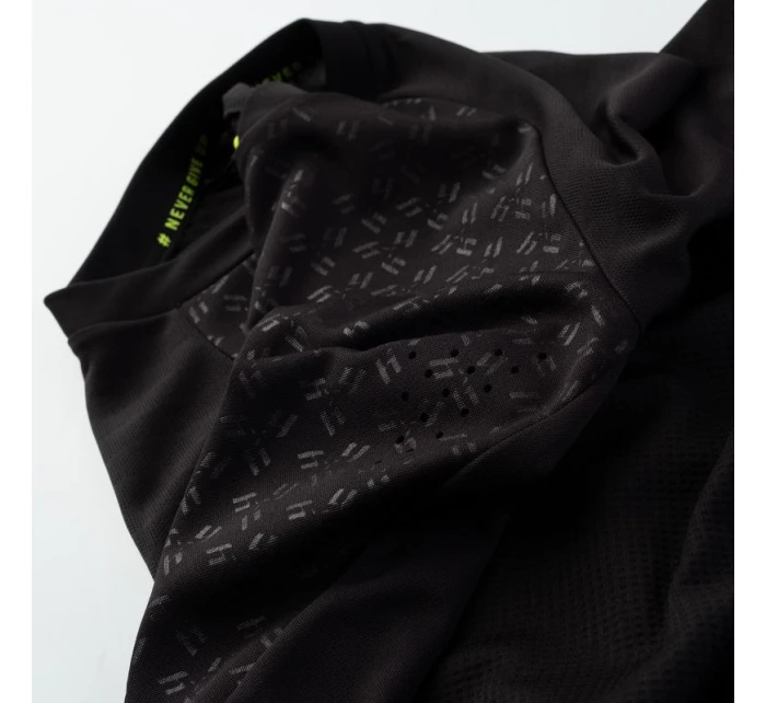 Huari Rosario M Tričko 92800625507 Huari Rosario M Tričko 92800625507