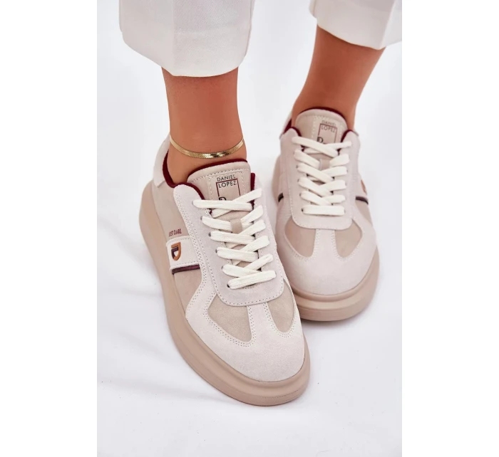 Dámske kožené tenisky na platforme Daniel Lopez Just Dare - béžové Dámske kožené tenisky na platforme Daniel Lopez Just Dare - béžové