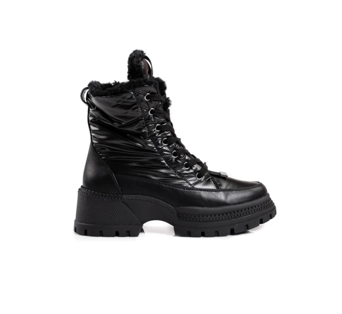 Módne čierne dámske snežnice na plochom podpätku Módne čierne dámske snežnice na plochom podpätku