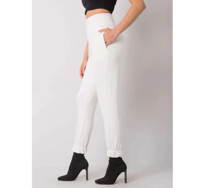 Tepláky FE DR model 16161997 ecru - FPrice Tepláky FE DR model 16161997 ecru - FPrice