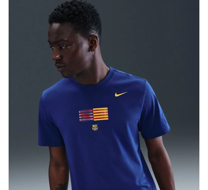 Tričko Nike FC Barcelona Crest Tee 25/26 HQ8405-455 Tričko Nike FC Barcelona Crest Tee 25/26 HQ8405-455