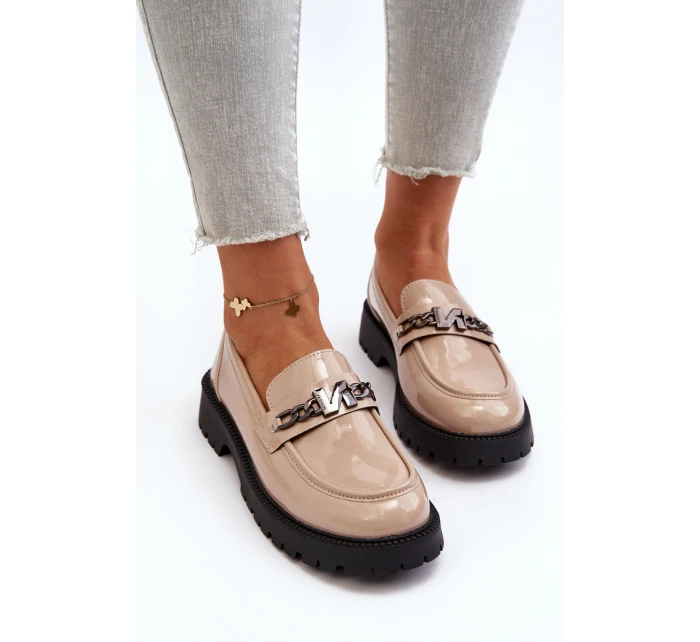 Dámské mokasíny na ploché podrážce béžové model 21649166 - VINCEZA Dámské mokasíny na ploché podrážce béžové model 21649166 - VINCEZA