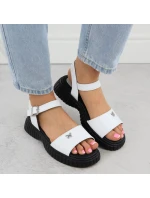 Dámské kožené sandály na podrážce s vzorem bílé model 21905006 - FILIPPO