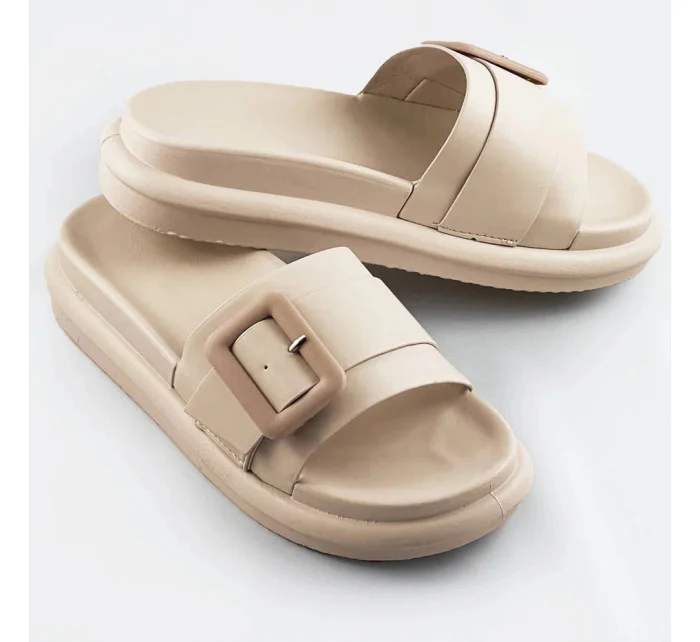 Béžové dámske šľapky s prackou (XA136)