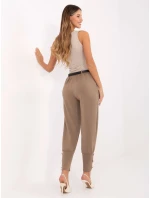 Spodnie IT SP model 21441252 ciemny bezowy - FPrice Spodnie IT SP model 21441252 ciemny bezowy - FPrice