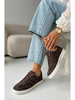 Sneakersy z veluru model 22044835 Čokoládové - VINCEZA
