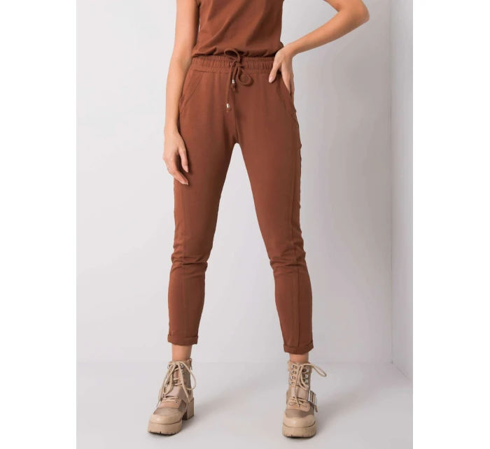 Tepláky RV DR 3589.07X tmavo hnedá Tepláky RV DR 3589.07X tmavo hnedá