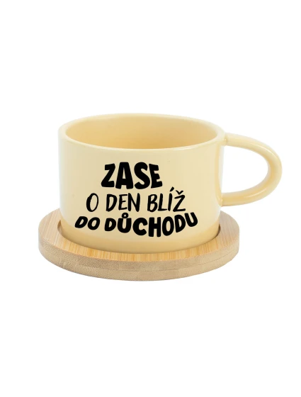 ONE DAY CLOSER TO HOME - žltý pohár na makrónky 200 ml