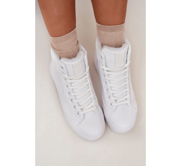 Dámske zateplené tenisky na platforme Big Star - biele Dámske zateplené tenisky na platforme Big Star - biele
