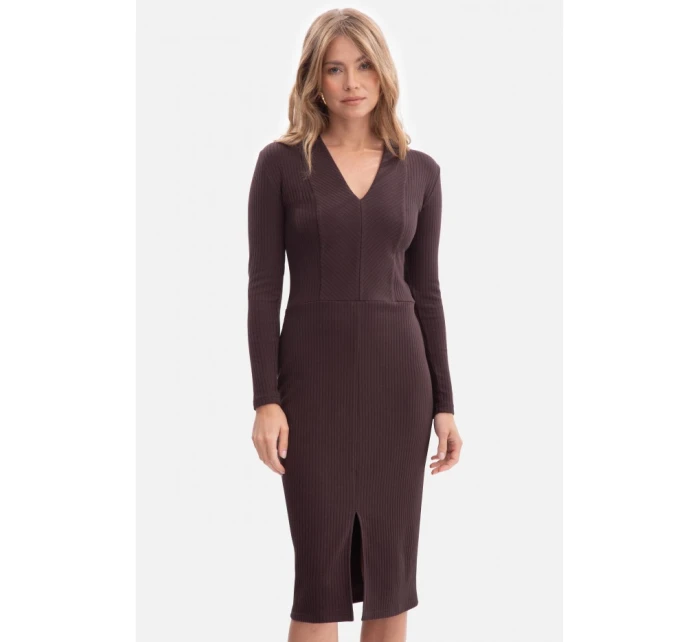 B307 Pletené šaty v tvare ceruzky - tmavá čokoláda