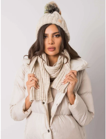 Set čepice a šály JK KMPL 7 model 15897687 béžová - FPrice Set čepice a šály JK KMPL 7 model 15897687 béžová - FPrice