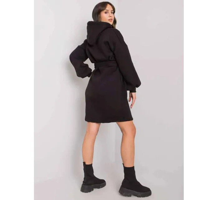 Čierne nadrozmerné teplákové šaty s opaskom (7253)