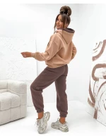 Hrubé dvojfarebné dámske tepláky v čokoládovej farbe (VE102)