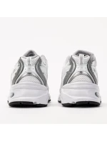 Boty U model 19637887 - New Balance