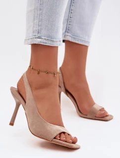 Dámské sandály na podpatku s eko béžové model 21951593 - Boto