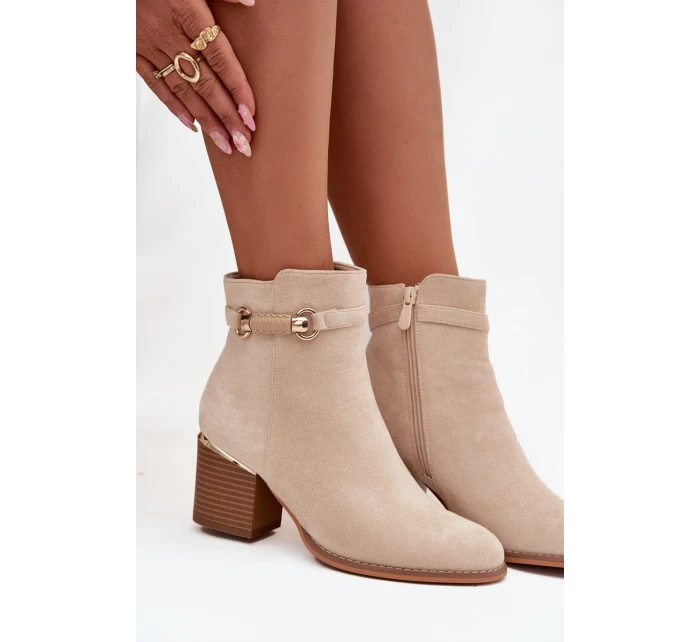 Botki Damskie Ocieplane Na Słupku Z Ozdobnym Paskiem Beżowe Galissa Botki Damskie Ocieplane Na Słupku Z Ozdobnym Paskiem Beżowe Galissa