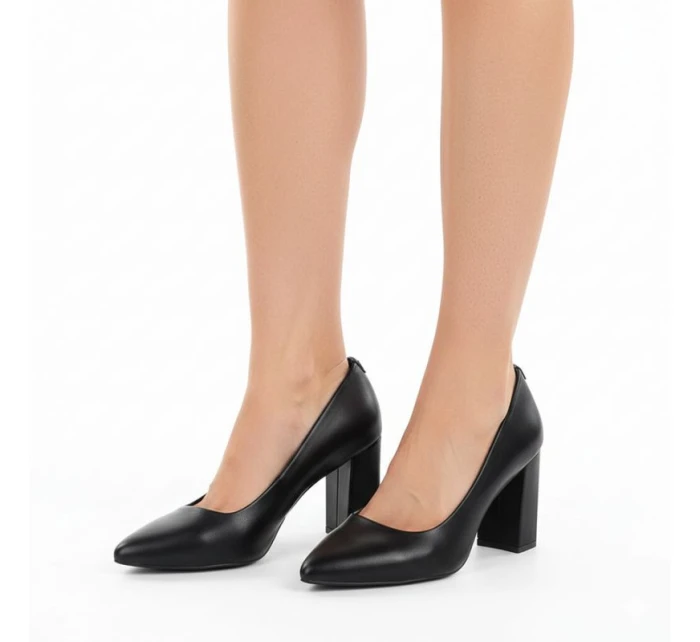 Sergio Leone čierne lodičky na podpätku PB216