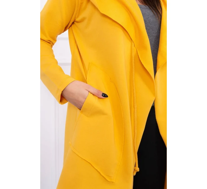 Voľná bunda s kapucňou v horčicovej farbe