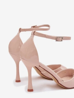 Lakované sandále Revella na ihlovom podpätku - béžové