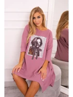 Šaty s potiskem a model 18746004 spodní částí tmavě růžové - K-Fashion