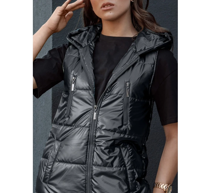 Dámská prošívaná vesta s kapucí dlouhá černá Dstreet model 21979272 - FashionStreet Dámská prošívaná vesta s kapucí dlouhá černá Dstreet model 21979272 - FashionStreet