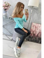 Halenka s model 21753072 výstřihem mátová - K-Fashion