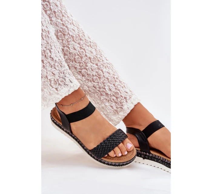 Dámské Sandály S Pletením Na Ozdobené Platformě Černé model 21703728 - Boto Dámské Sandály S Pletením Na Ozdobené Platformě Černé model 21703728 - Boto