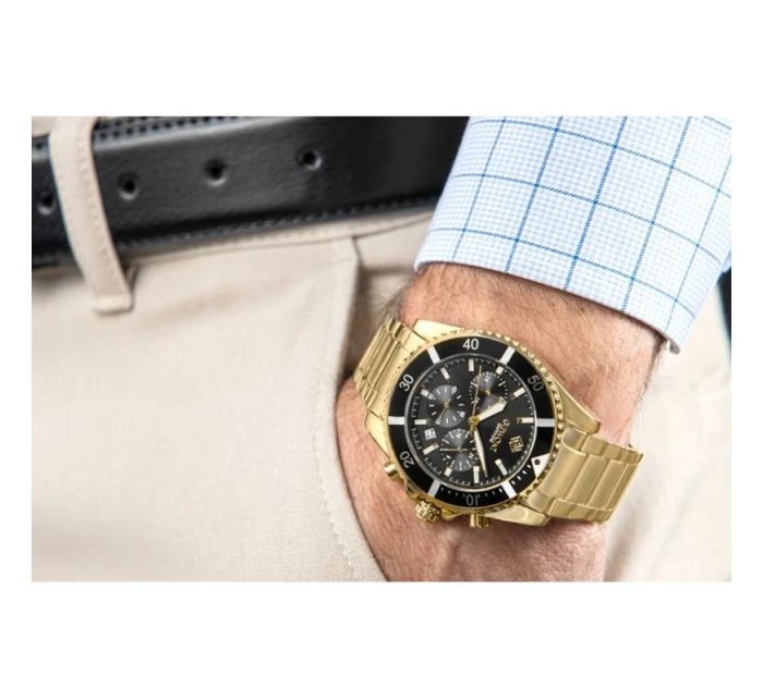 Pánské hodinky Chronograph Sapphire Gold Black model 21807545 - Giewont Pánské hodinky Chronograph Sapphire Gold Black model 21807545 - Giewont