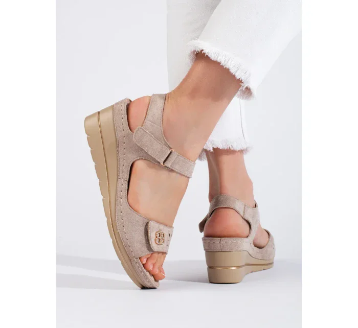 Exkluzívne hnedé dámske sandále na klin