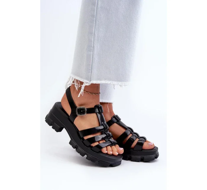 Sandále model 198045 Krok vo veľkom štýle