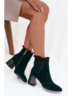 Semišové kožené dámské kotníkové boty na jehlovém podpatku s ozdobou vyhřívané model 21718444 tmavě zelená - D&A