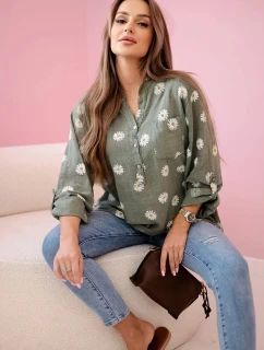 Dámska ľanová blúzka s kvetinovým vzorom, dlhými rukávmi a gombíkmi v khaki farbe