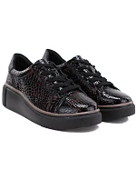 Dámské lakované kožené polobotky s černé, model 22346950 - T.Sokolski Dámské lakované kožené polobotky s černé, model 22346950 - T.Sokolski