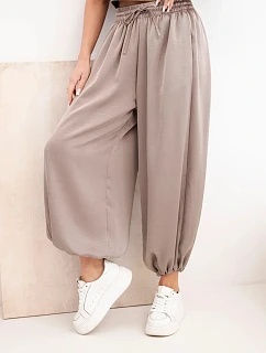 Dámske nohavice so širokými nohavicami, elastickým pásom a viazaním v štýle Aladin Fango