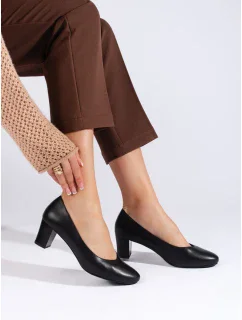 Trendy černé dámské lodičky na širokém podpatku