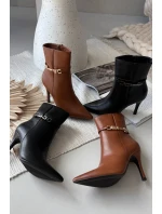 Dámské kotníkové boty na jehlovém podpatku s páskem a zlatým zateplené Camel model 21710800 - Boto