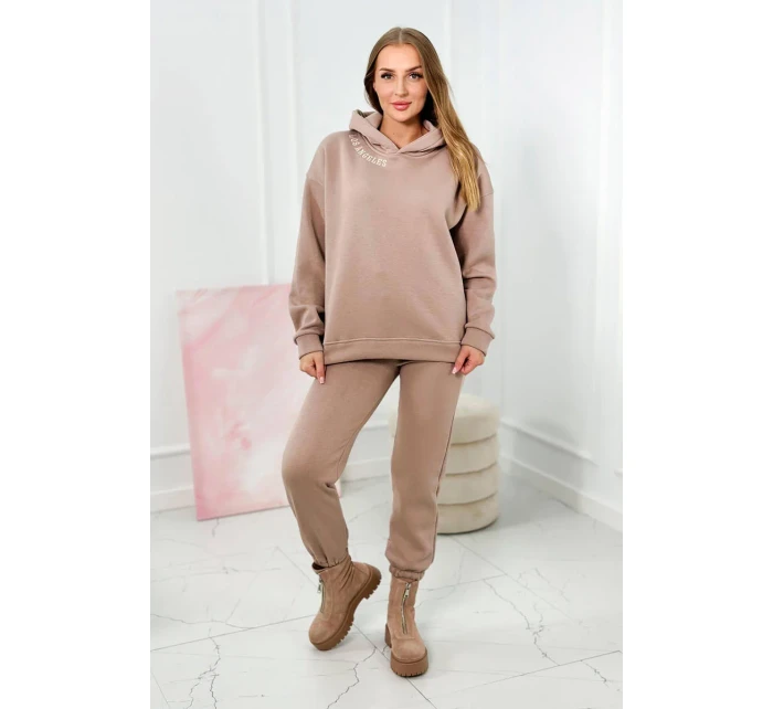 Izolovaná súprava s výšivkou Los Angeles tmavo béžová