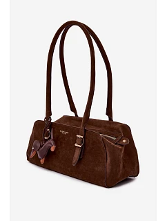 Kožená kabelka z imitace semiše s přívěskem Jezevčík Čokoládová Noely