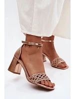 Sandále na podpätku model 227454 Krok vo veľkom štýle