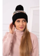 Dámska čiapka Ellen s brmbolcom K325 čierna Dámska čiapka Ellen s brmbolcom K325 čierna