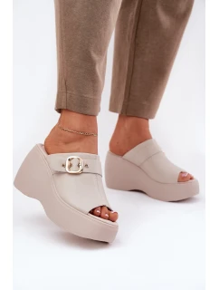 Kožené Dámské Sandály Na Platformě A Klínu S Přezkou Béžové model 21695823 - S.Barski