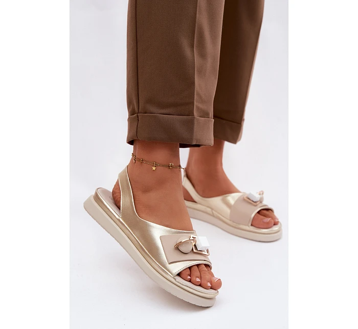 Kožené dámské sandály s ozdobou D&A GR61-5932 Zlaté